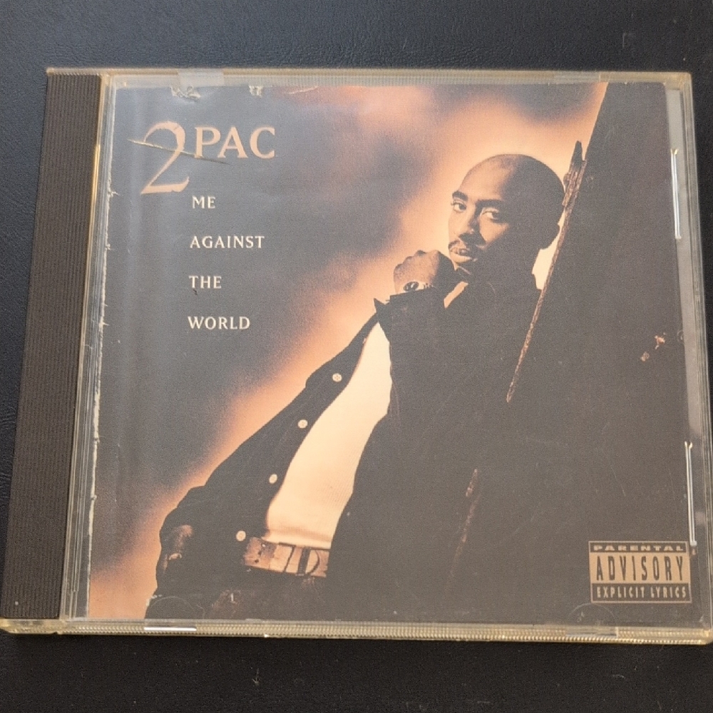 2 Pac Me Against The World CD
